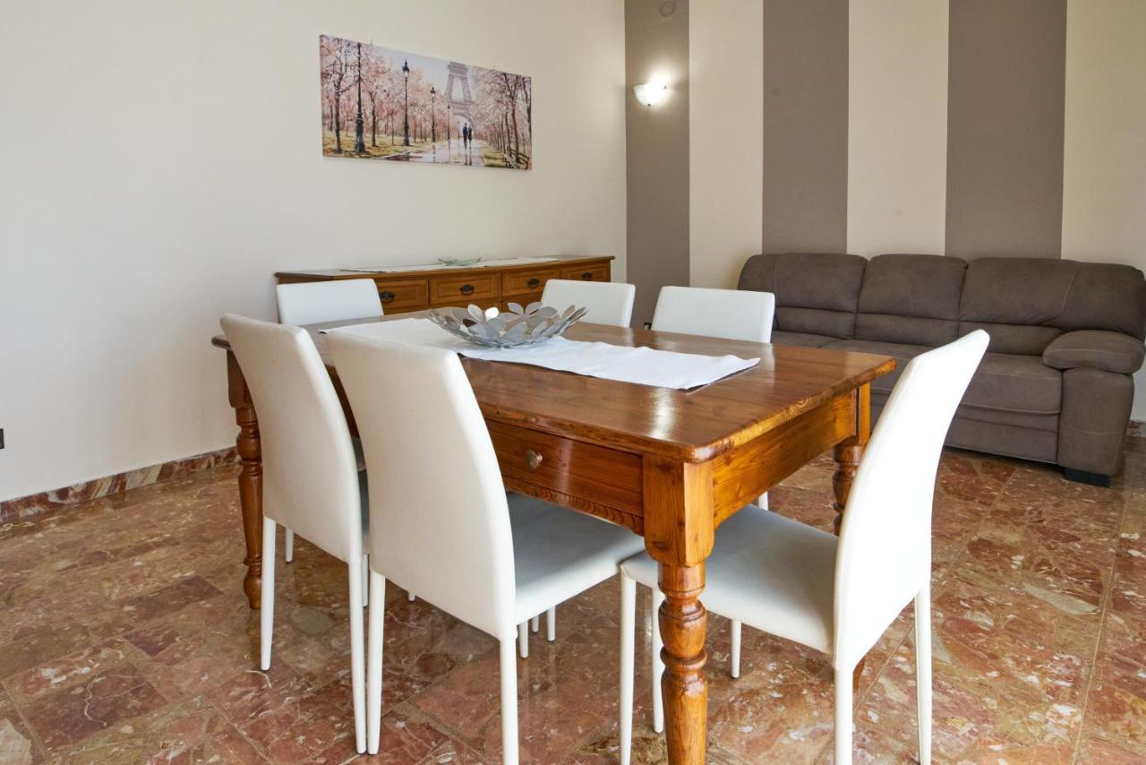 דסנזאנו דל גארדה Cinzia'S Holiday Home מראה חיצוני תמונה