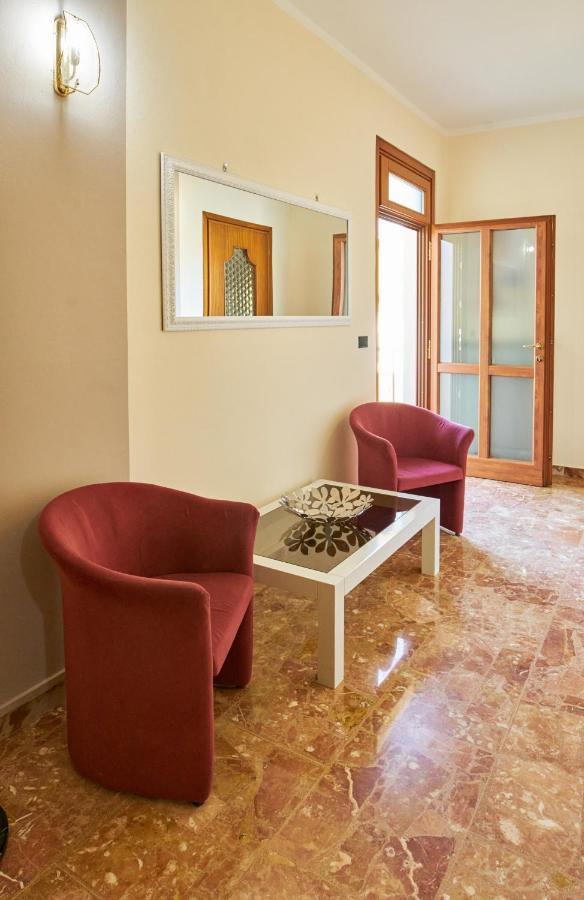 דסנזאנו דל גארדה Cinzia'S Holiday Home מראה חיצוני תמונה